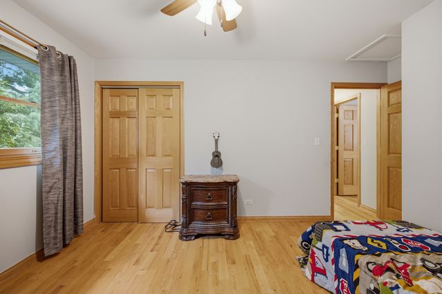27W440 Central Avenue, Warrenville, IL 60555
