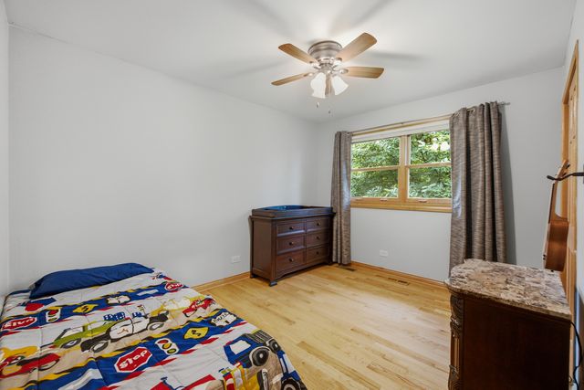 27W440 Central Avenue, Warrenville, IL 60555
