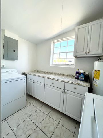 67 Tortuga Road, Palm Springs, FL 33461