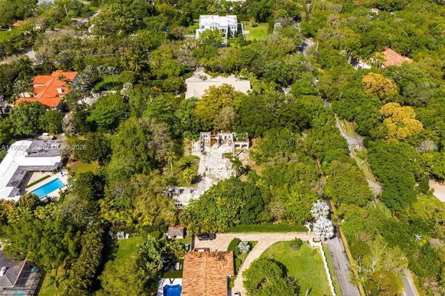 10550 Old Cutler Road, Coral Gables, FL 33156