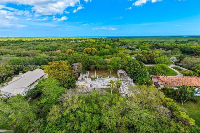 10550 Old Cutler Road, Coral Gables, FL 33156