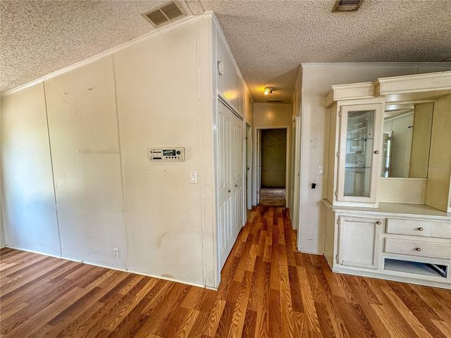 8431 MADISON STREET, Brooksville, FL 34613