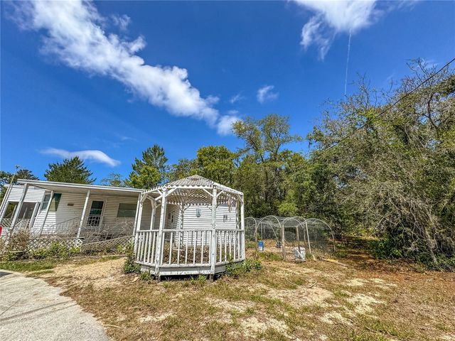 8431 MADISON STREET, Brooksville, FL 34613