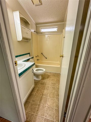 8431 MADISON STREET, Brooksville, FL 34613