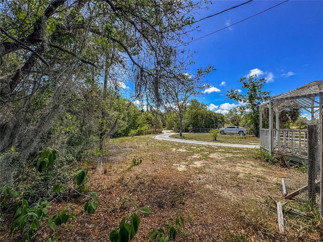8431 MADISON STREET, Brooksville, FL 34613
