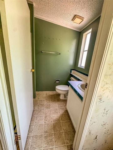 8431 MADISON STREET, Brooksville, FL 34613