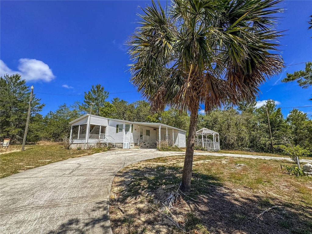 8431 MADISON STREET, Brooksville, FL 34613