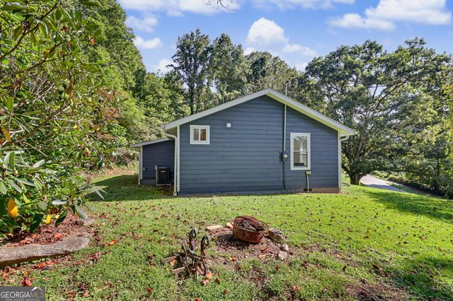 5093 Wolffork Road, Rabun Gap, GA 30568