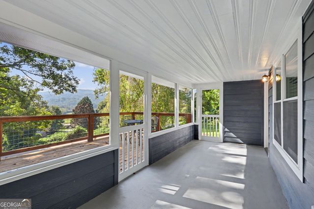 5093 Wolffork Road, Rabun Gap, GA 30568