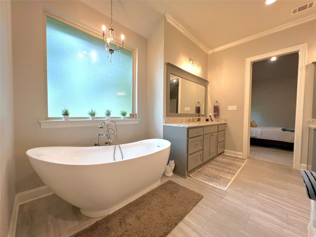 297 Private Road 5982, Yantis, TX 75497