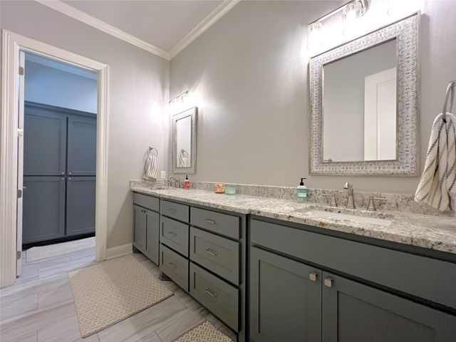 297 Private Road 5982, Yantis, TX 75497