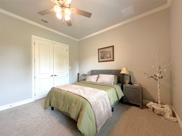 297 Private Road 5982, Yantis, TX 75497