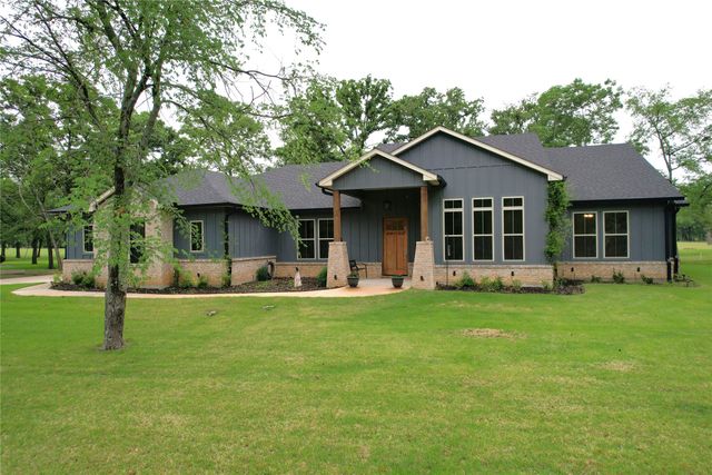 297 Private Road 5982, Yantis, TX 75497