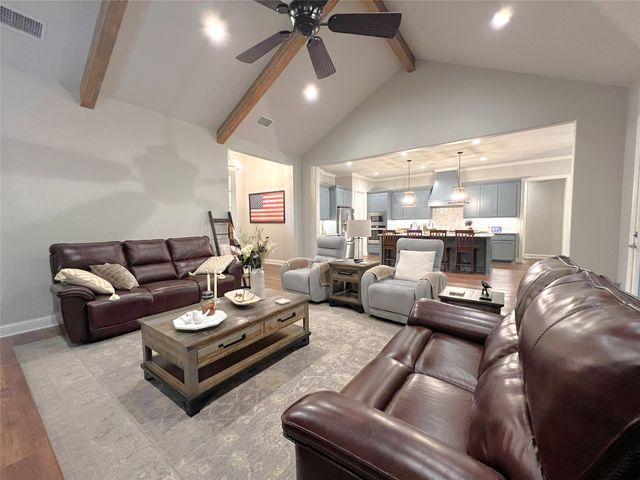 297 Private Road 5982, Yantis, TX 75497