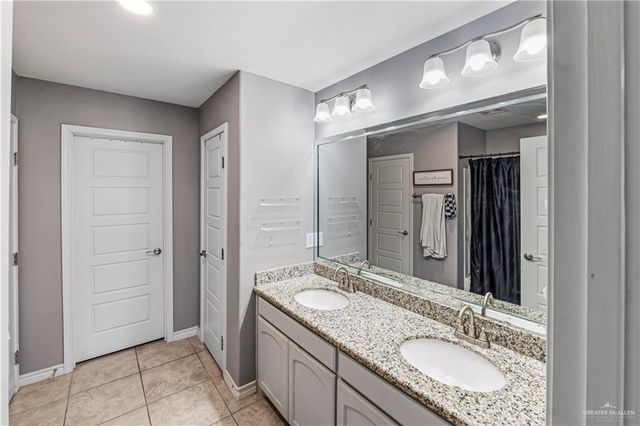 321 Grand Canyon Street, Edinburg, TX 78541