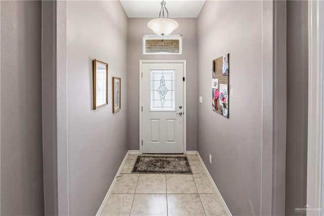 321 Grand Canyon Street, Edinburg, TX 78541