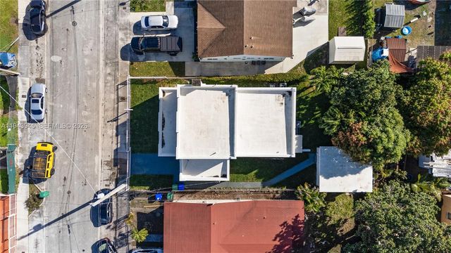 1274 NW 55th Ter, Miami, FL 33142