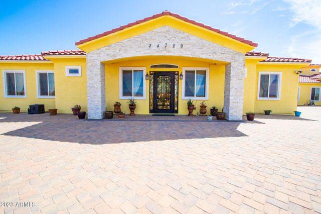 24235 W PINNACLE VISTA Lane, Wittmann, AZ 85361