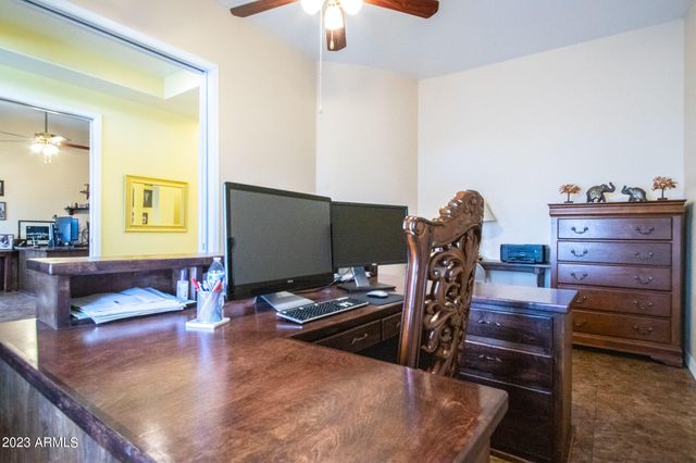 24235 W PINNACLE VISTA Lane, Wittmann, AZ 85361