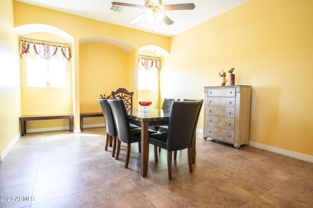 24235 W PINNACLE VISTA Lane, Wittmann, AZ 85361