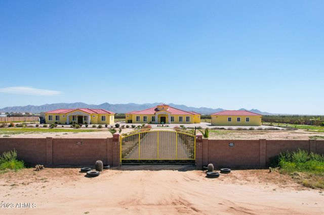 24235 W PINNACLE VISTA Lane, Wittmann, AZ 85361