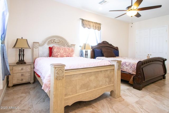 24235 W PINNACLE VISTA Lane, Wittmann, AZ 85361