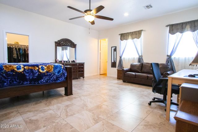 24235 W PINNACLE VISTA Lane, Wittmann, AZ 85361