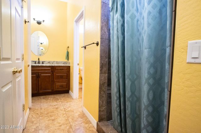 24235 W PINNACLE VISTA Lane, Wittmann, AZ 85361