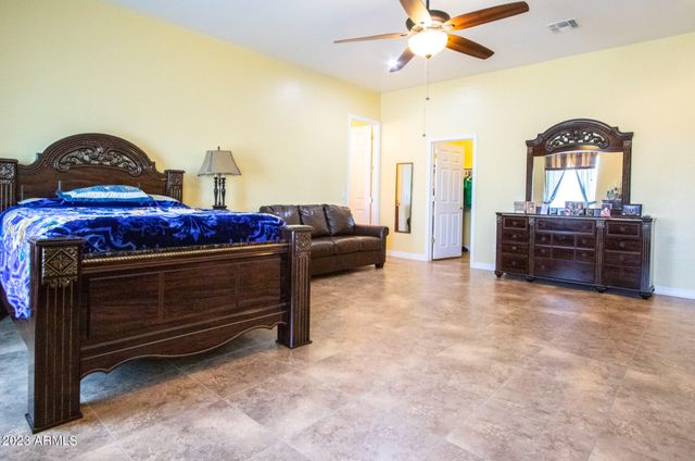 24235 W PINNACLE VISTA Lane, Wittmann, AZ 85361