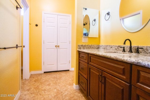 24235 W PINNACLE VISTA Lane, Wittmann, AZ 85361