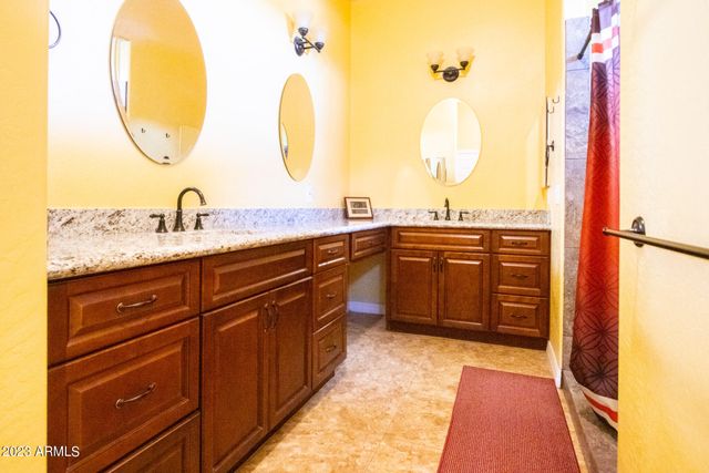 24235 W PINNACLE VISTA Lane, Wittmann, AZ 85361