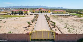 24235 W PINNACLE VISTA Lane, Wittmann, AZ 85361