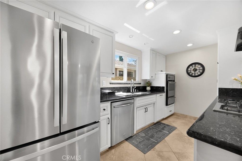 Image 11 of property listing at 226 San Carlos Way, Placentia, CA 92870