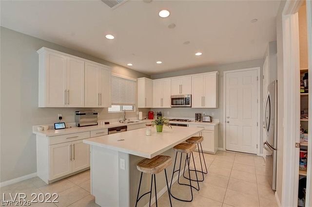 340 Andy Wheeler Drive, Henderson, NV 89011