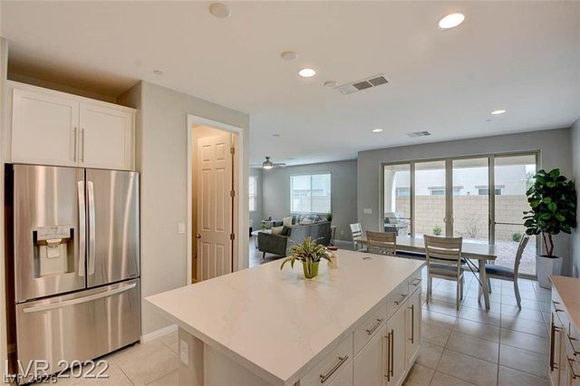 340 Andy Wheeler Drive, Henderson, NV 89011