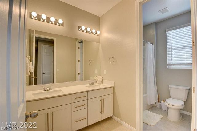 340 Andy Wheeler Drive, Henderson, NV 89011