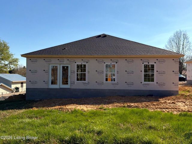 333B First St, Vine Grove, KY 40175