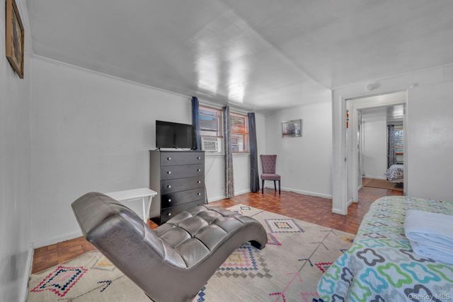 195 Alabama Avenue, Hempstead, NY 11550
