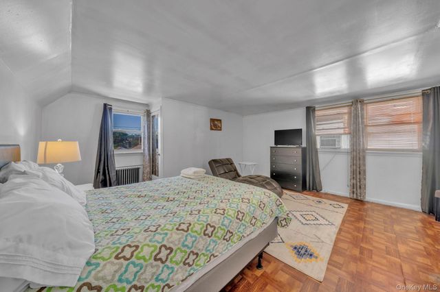 195 Alabama Avenue, Hempstead, NY 11550
