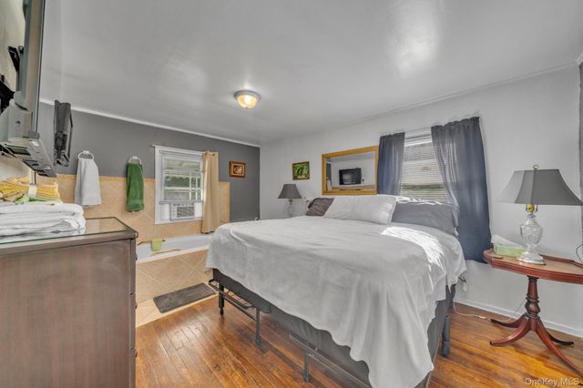 195 Alabama Avenue, Hempstead, NY 11550