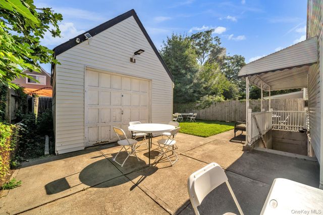 195 Alabama Avenue, Hempstead, NY 11550