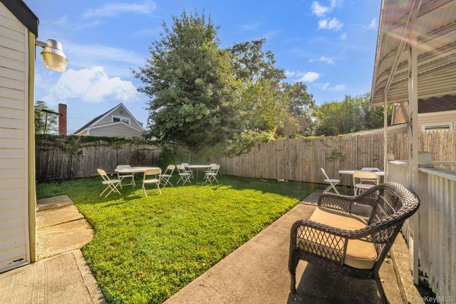 195 Alabama Avenue, Hempstead, NY 11550