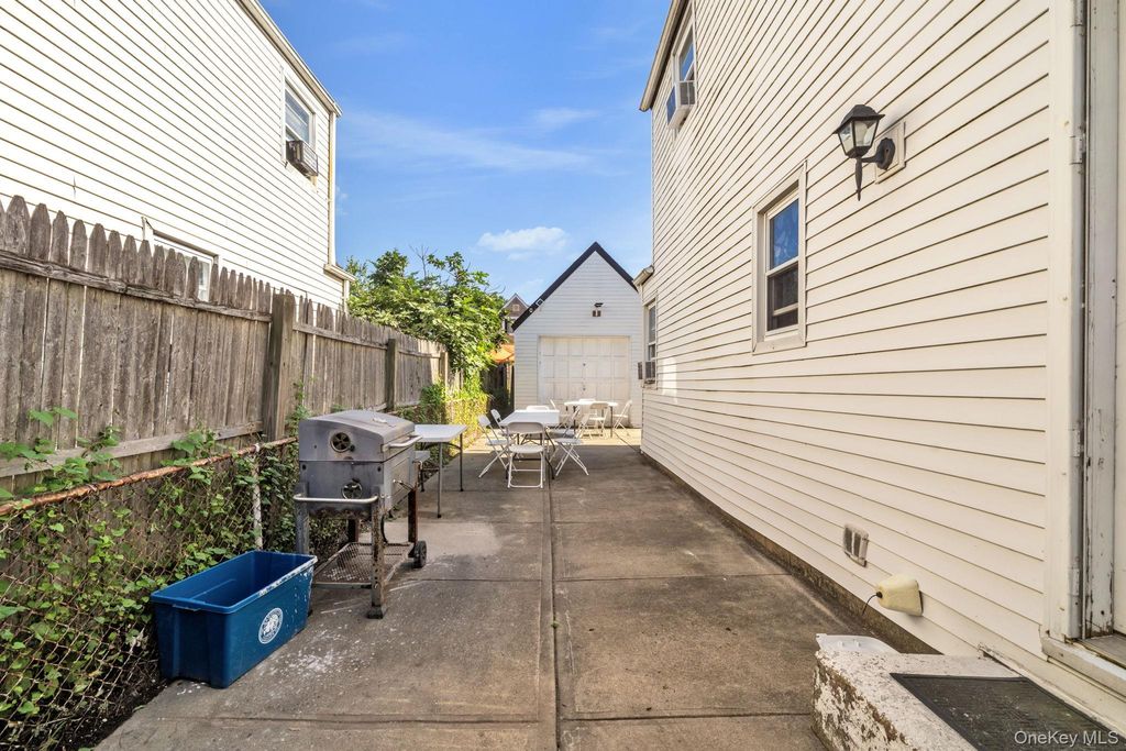 195 Alabama Avenue, Hempstead, NY 11550 — photo 4