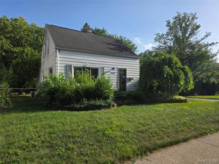 3342 Bart Avenue, Warren, MI 48091