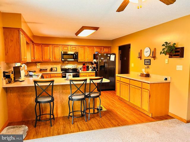 123 2ND ST, Centre Hall, PA 16828