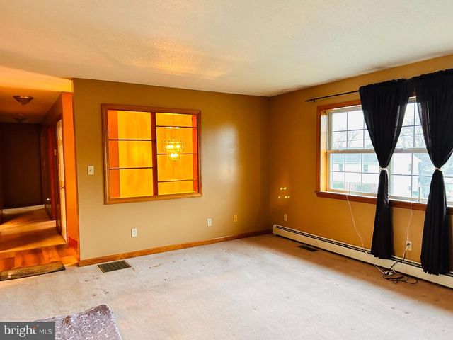 123 2ND ST, Centre Hall, PA 16828