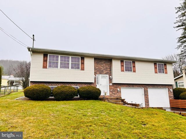 123 2ND ST, Centre Hall, PA 16828