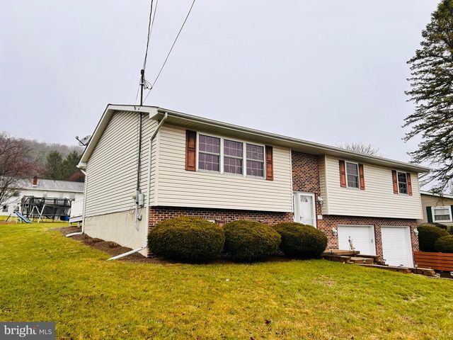 123 2ND ST, Centre Hall, PA 16828