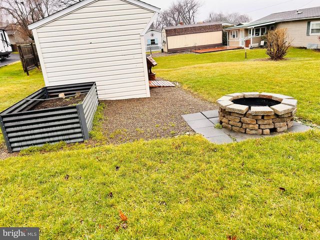 123 2ND ST, Centre Hall, PA 16828