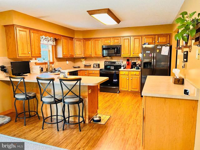 123 2ND ST, Centre Hall, PA 16828